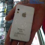 white iphone 4 nano knockoff back 150x150 White iPhone 4 Nano Hands On