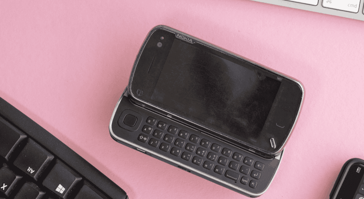 top 3 reasons why nokia n97 failed the iphone killer that actually killed nokia gizchina com