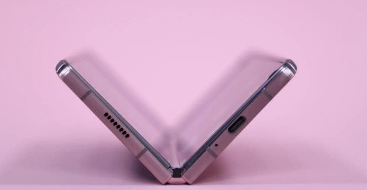Samsung Galaxy Z Flip 3 To Be Cheap Version Of Its Folding Flagship