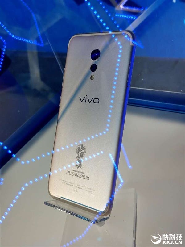 FIFA World Cup Russia 2018 Special Edition Vivo Play 6