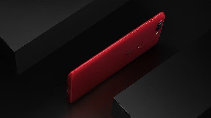 OnePlus 5T in China with a gorgeous Red color -