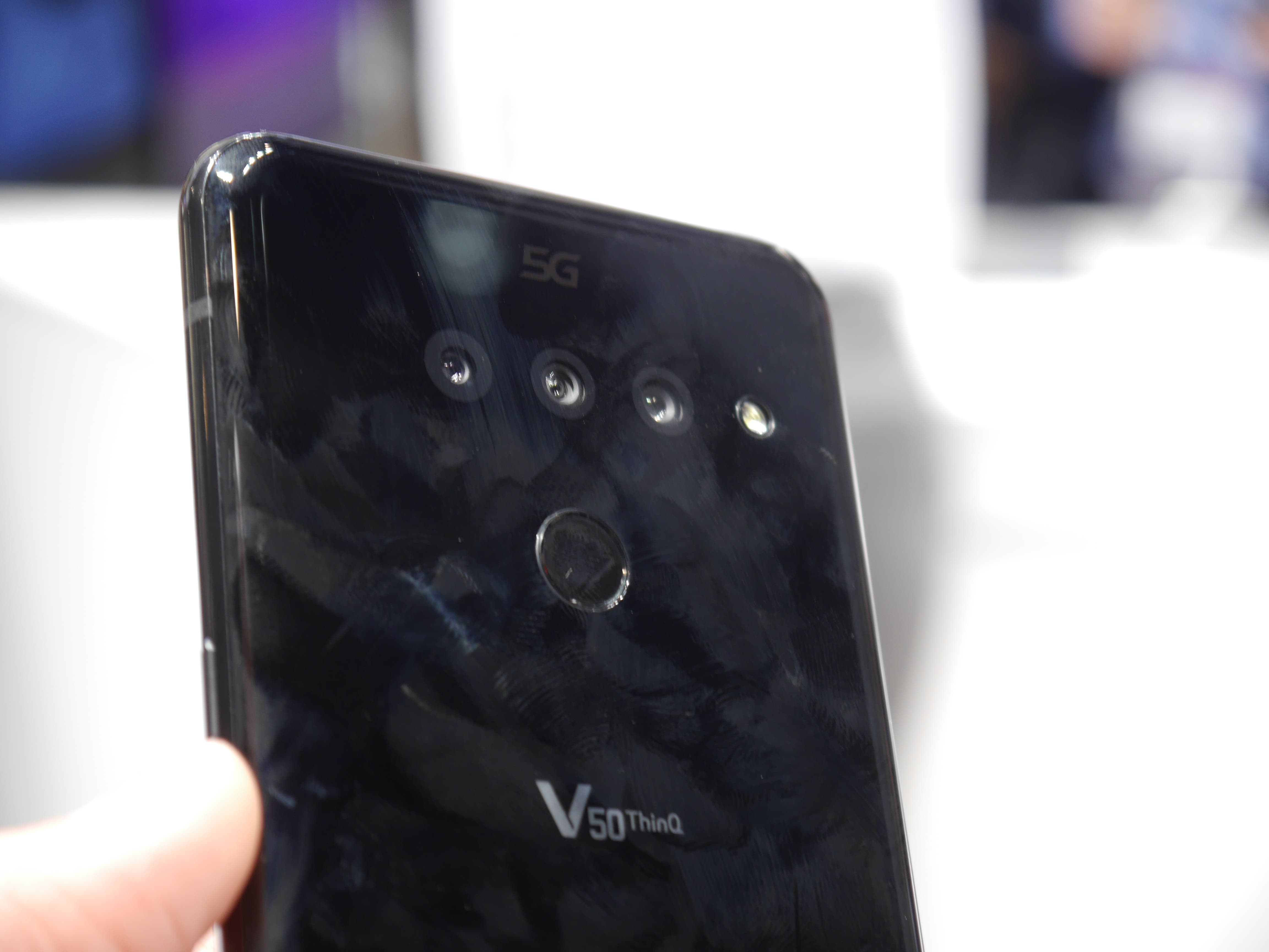LG V50 ThinQ Hands-On