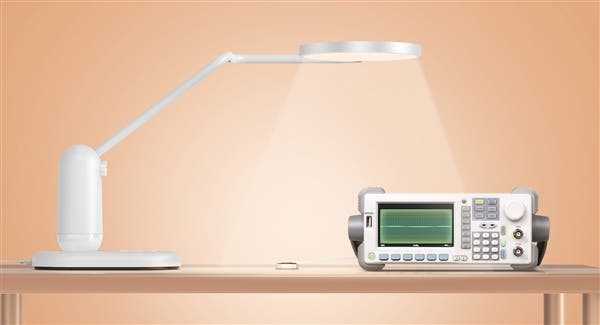 BELO smart table lamp