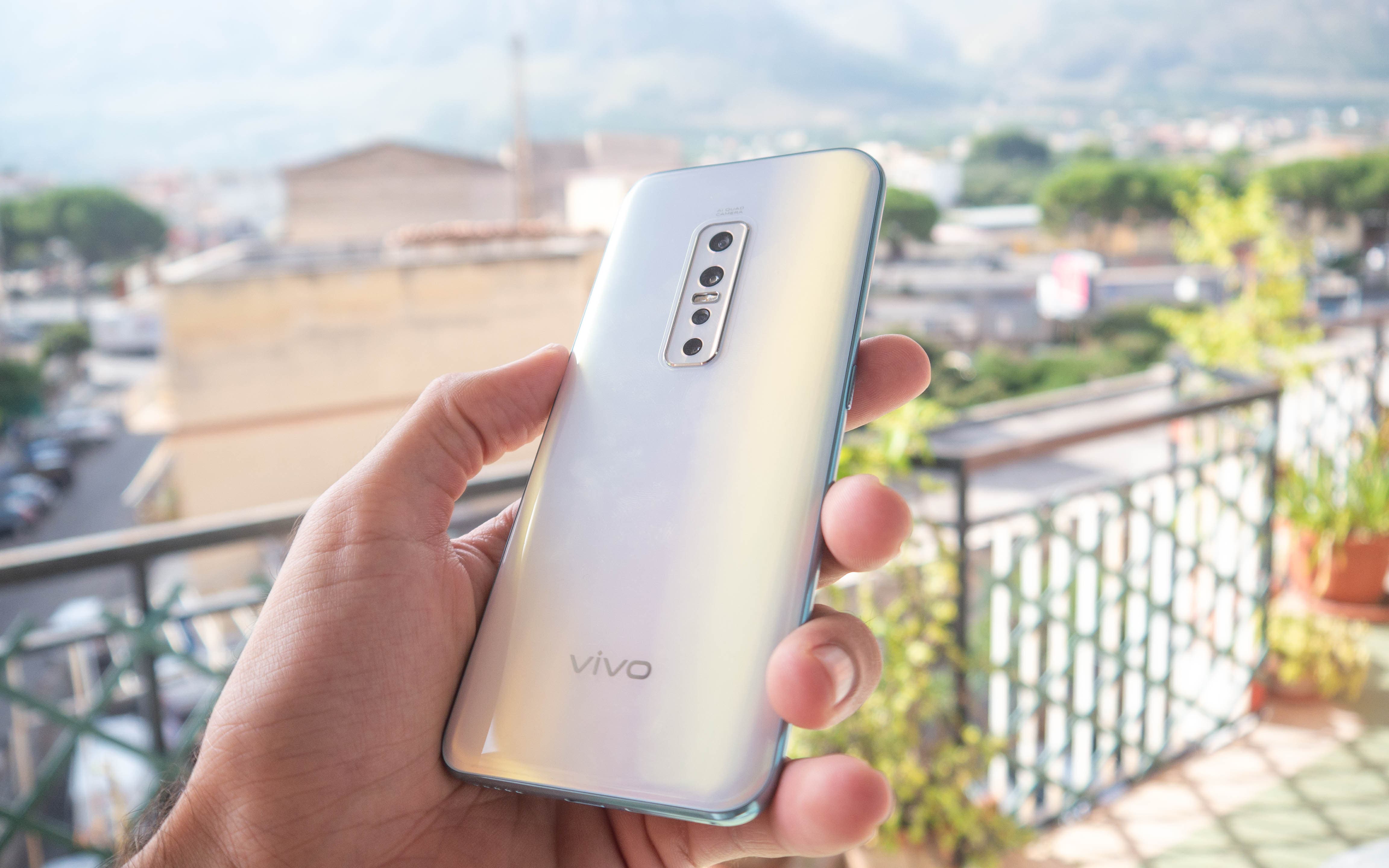 Vivo V17 Pro Review: Premium Mid-Range Camera Phone