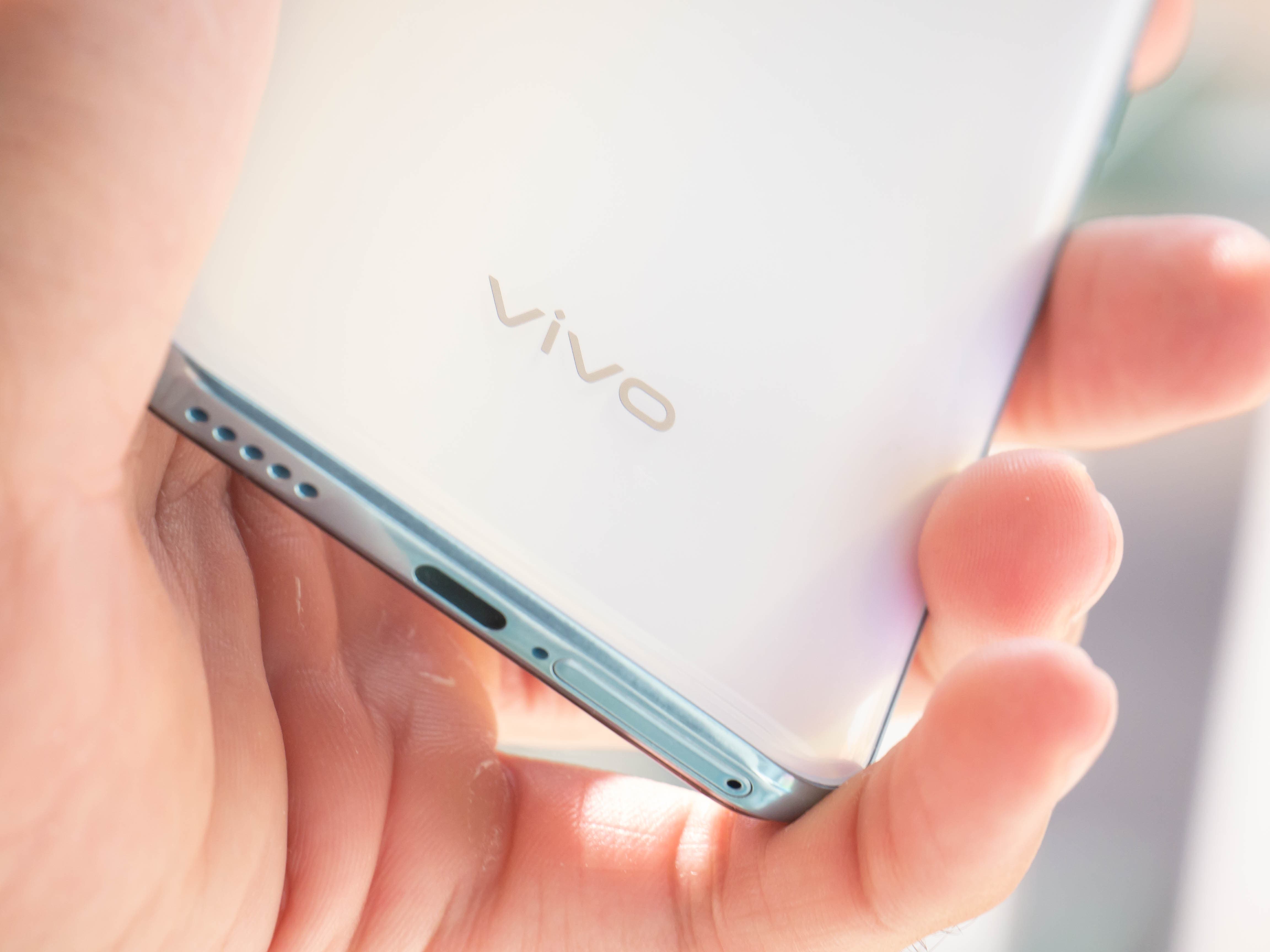 Vivo V17 Pro Review: Premium Mid-Range Camera Phone