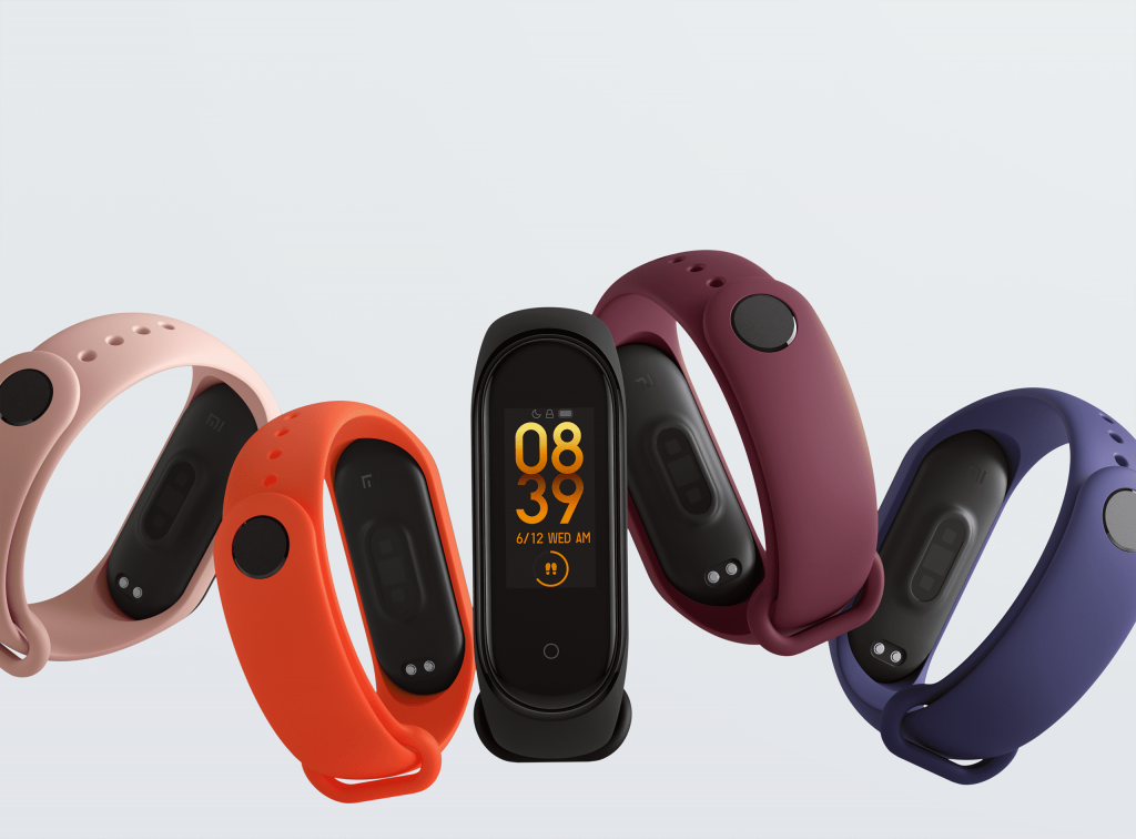 Xiaomi Mi Band 4 is updated with the ability to change the screen on time