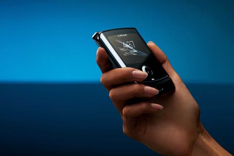 Motorola RAZR 2 Pre-Orders Kick Off on January 26th
