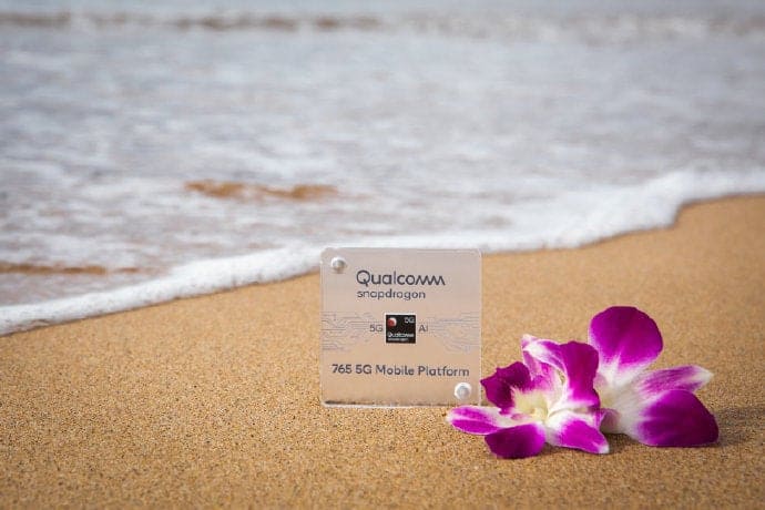 Qualcomm for 5G smartphones