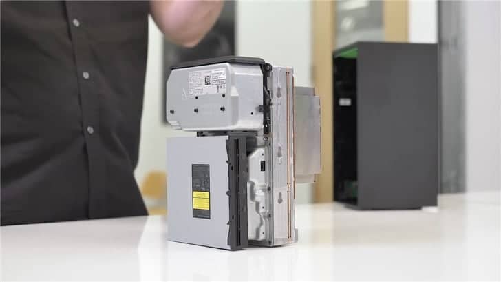 groep Inademen Toevlucht Microsoft Xbox Series X teardown: images and video - Gizchina.com