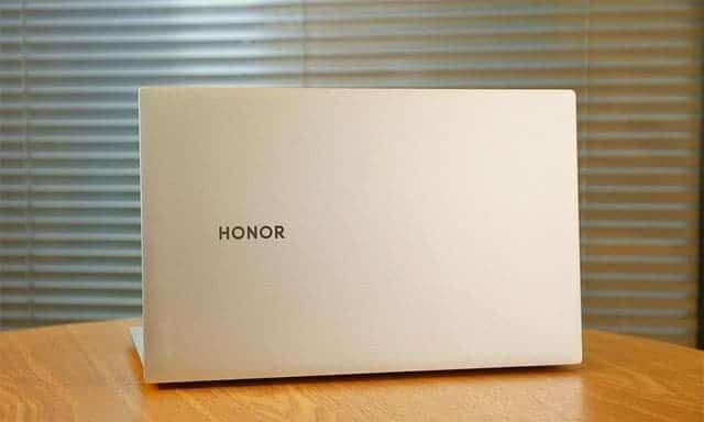 Honor MagicBook 14 - 15