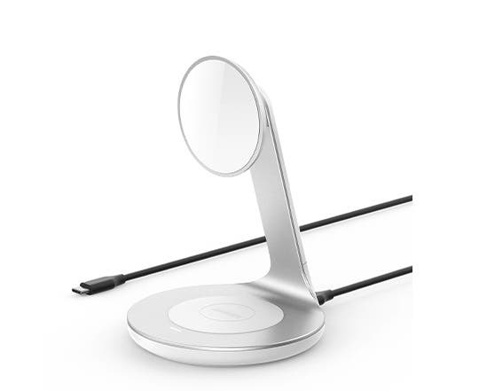 Anker two-in-one magnetic wireless charger