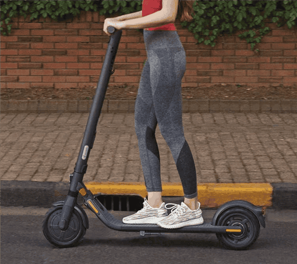 Ninebot Electric scooter e25