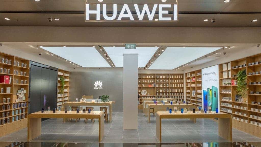 Huawei stores across China have very few smartphones in stock –