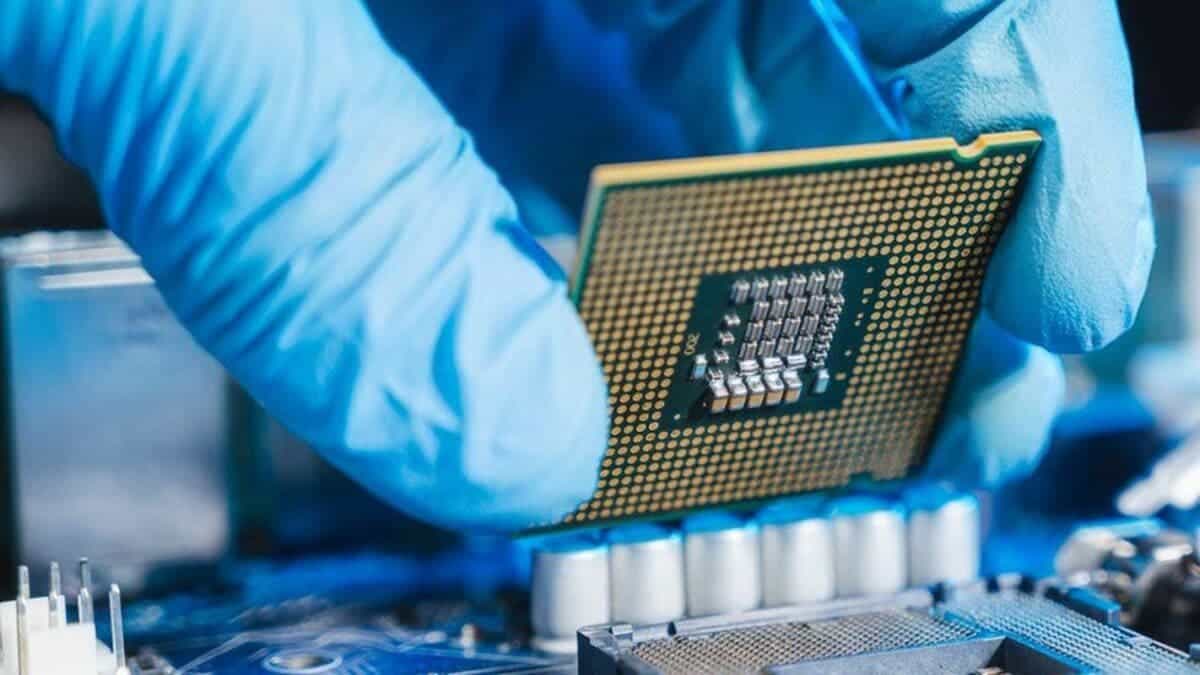 Taiwan Says Malaysia Can Help Resolve The Global Chip Shortage