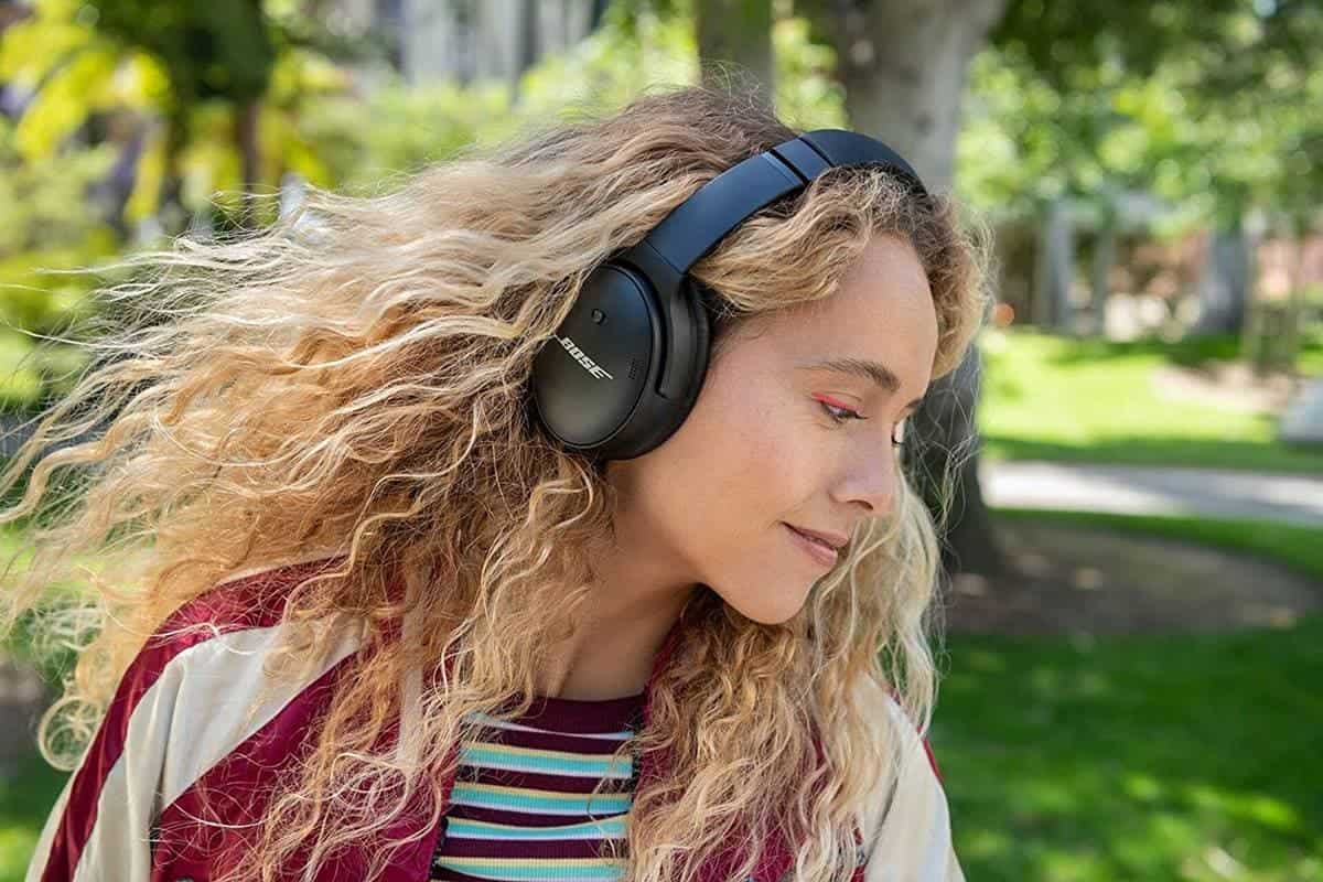 Noise Isolation On Over Ear Headphones
