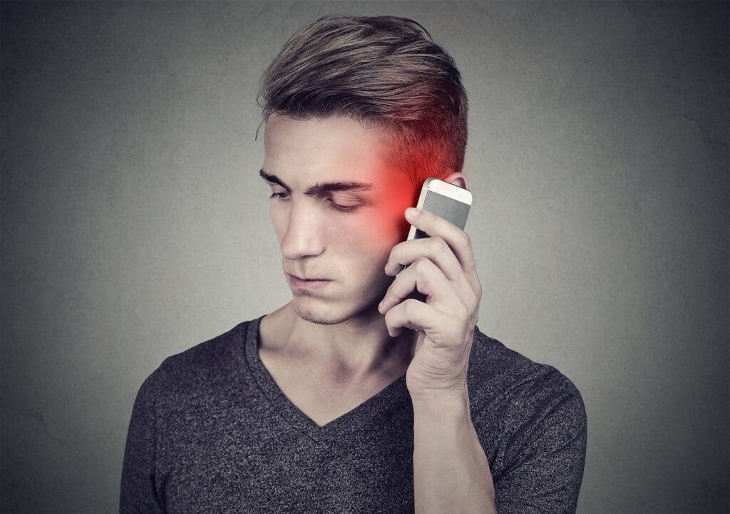 Top 10 smartphones with the highest radiation levels 