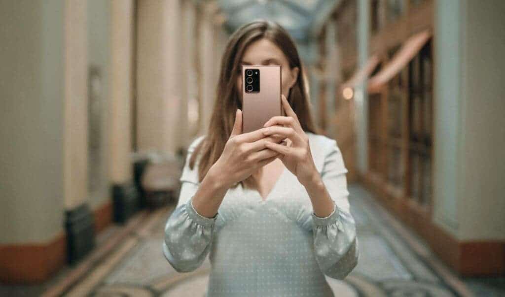 Best Camera Phones Singapore 2022 - Samsung Galaxy Note 20 Ultra