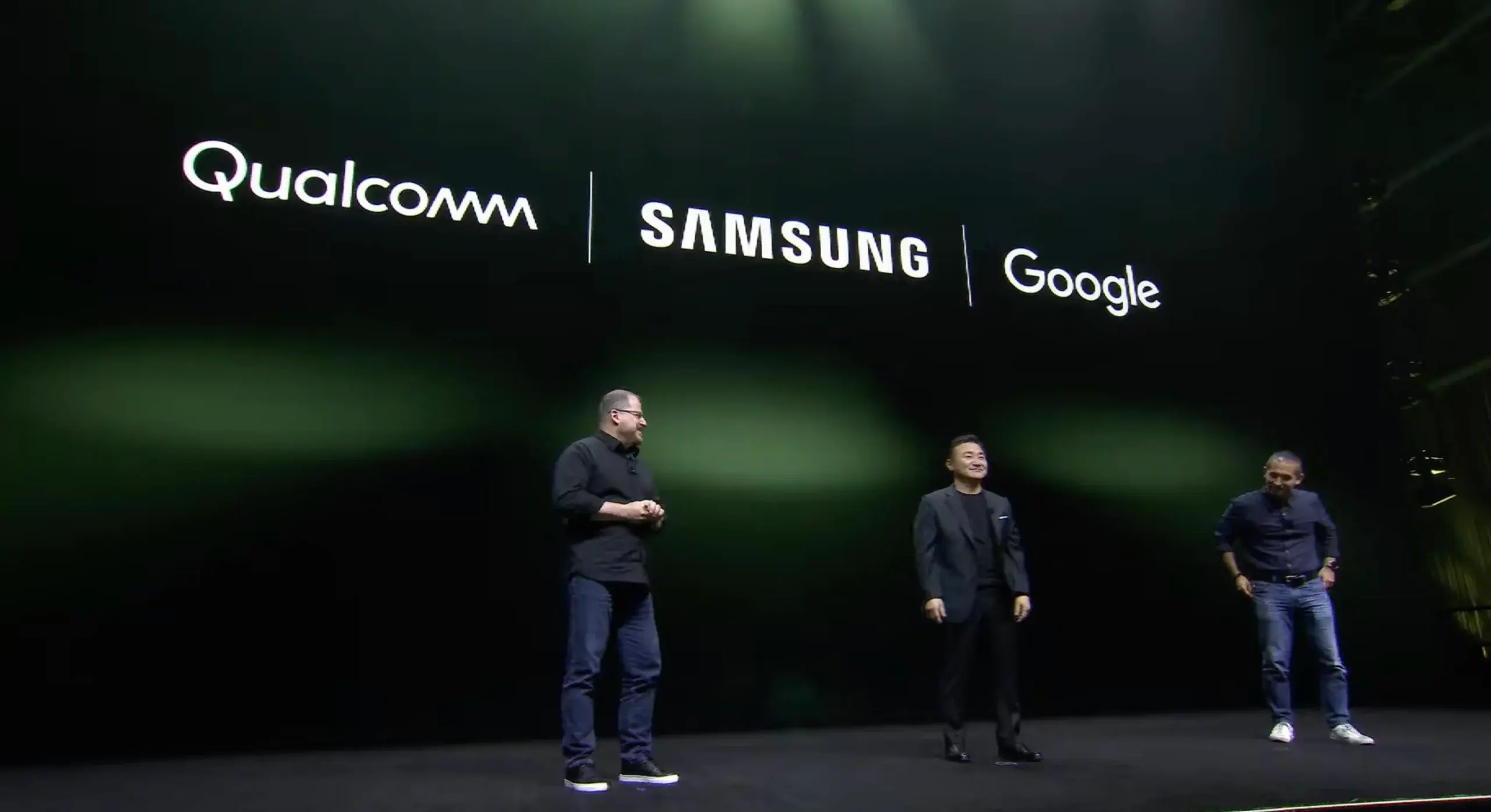 Samsung, Google and Qualcomm team up to fight Apple