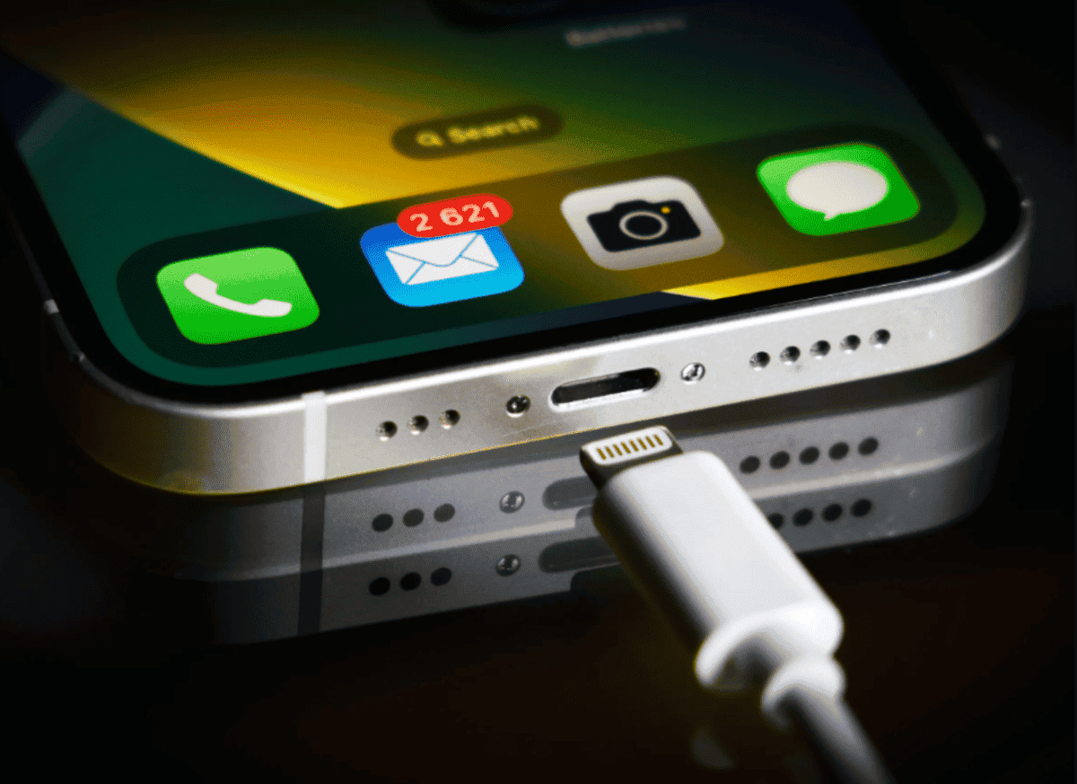 Apple iPhone 15 USB-C Port Will Support Limited Accessories