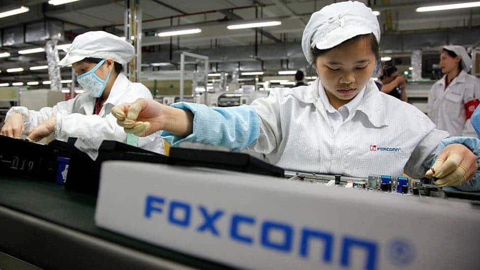 Karyawan Foxconn