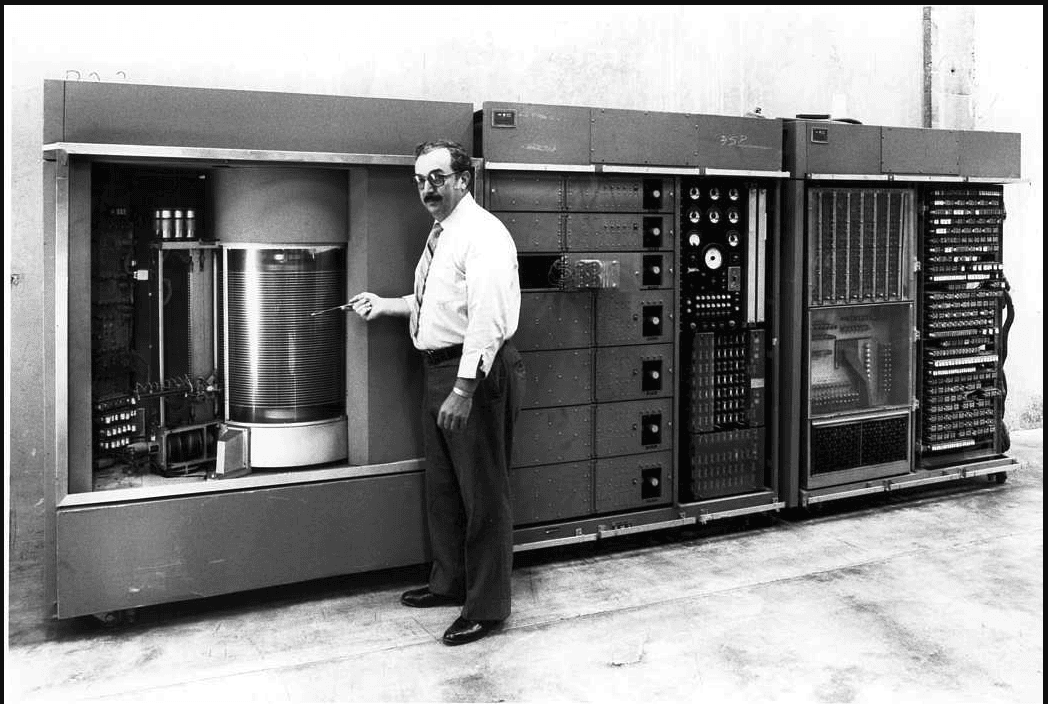 IBM 305 RAMDAC of 1956