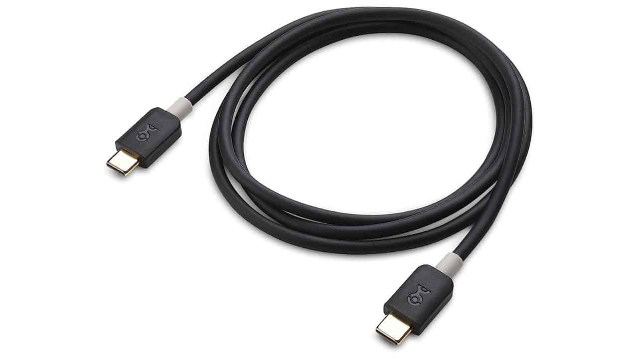 Cable Matters Slim Series Long USB-C to USB-C