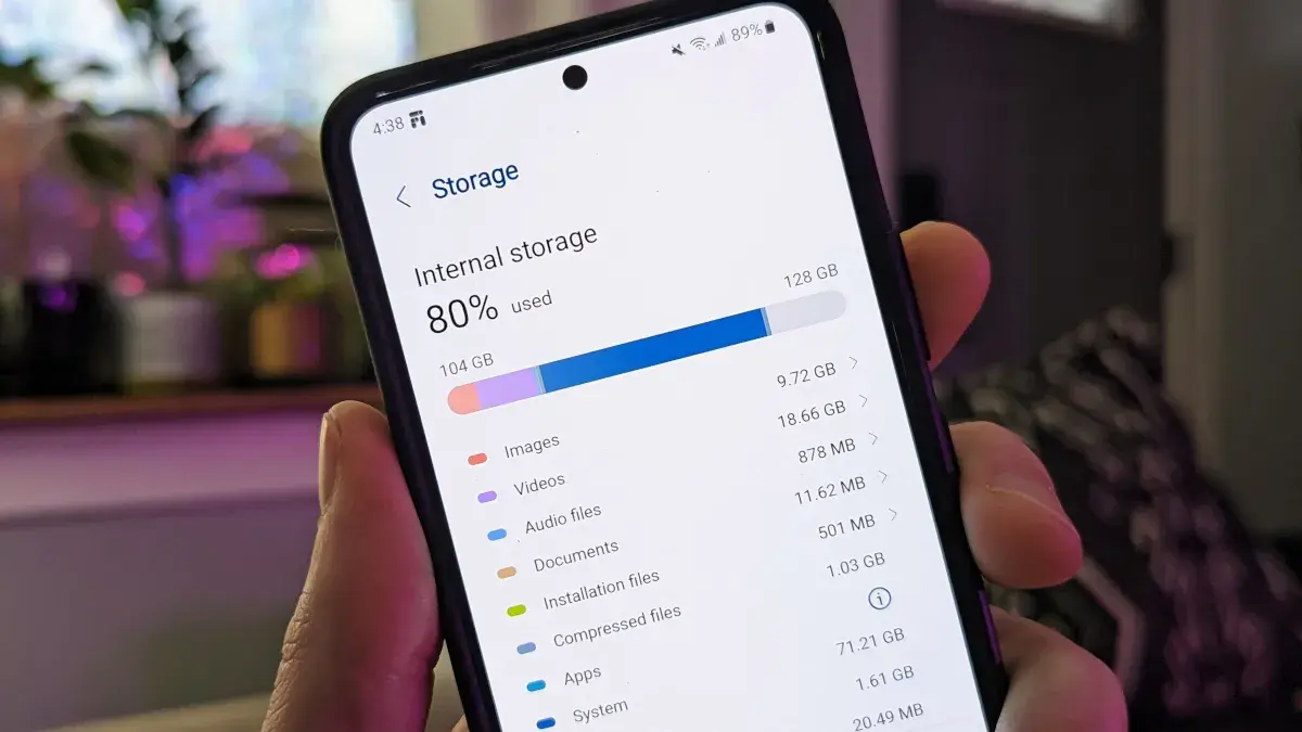smartphone storage