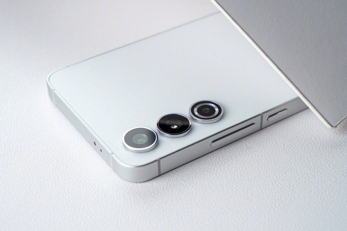 A Brief History of the Galaxy S Series' Camera Technologies – Samsung  Global Newsroom