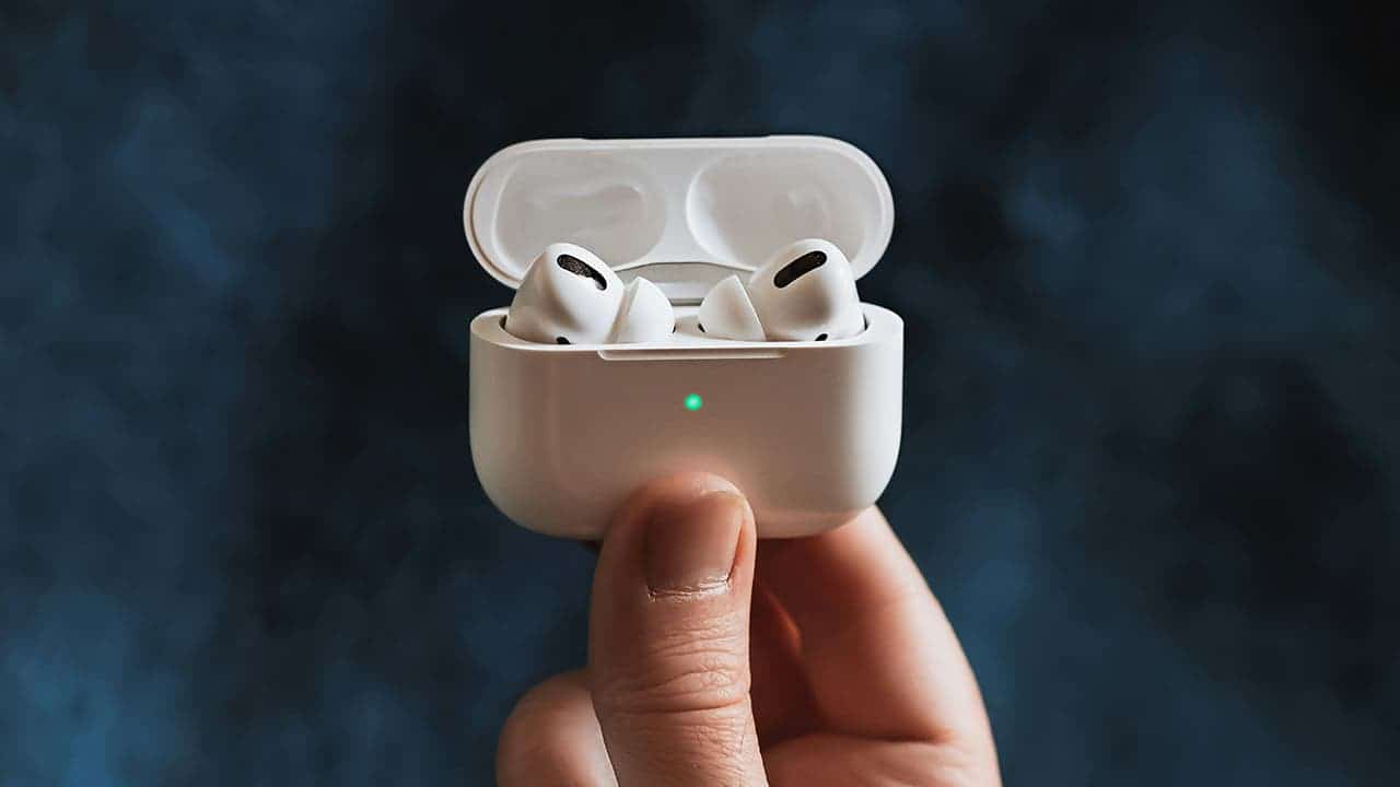 AirPods don't connect to iPhone