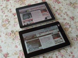 Android tablet side by side with ipad