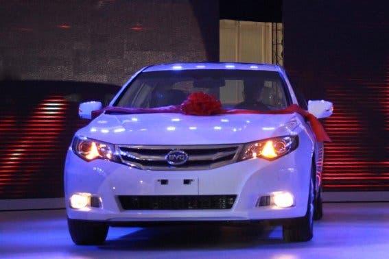 byd 6b robot car launched in China