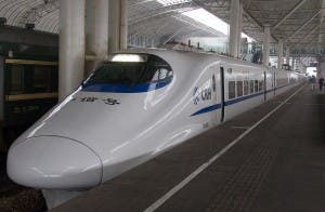 worlds-fastest-train-in-china-crh-380-km-hr